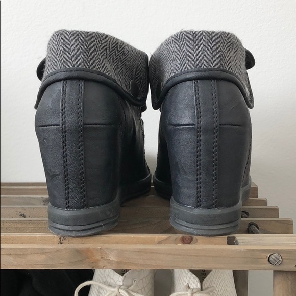 Call it Spring ankle booties - Picture 5 of 8